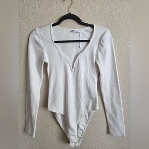 Zara White Ribbed Top